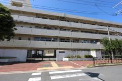 吹田市立豊津中学校