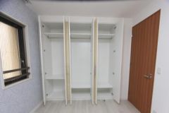 収納も豊富なお部屋です。