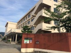大東市立谷川中学校