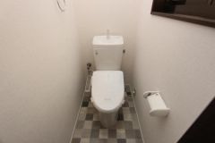 ウォッシュレット機能付トイレ新調しました。